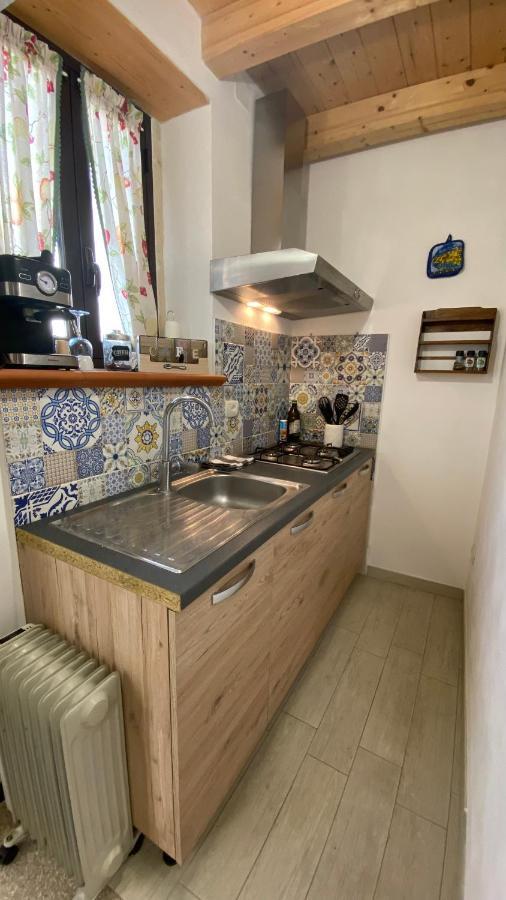 דירות סירקוזה Casaluna מראה חיצוני תמונה