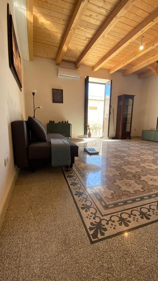 דירות סירקוזה Casaluna מראה חיצוני תמונה